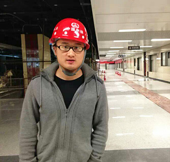 中鐵二局李經(jīng)理 中鐵二局李經(jīng)理