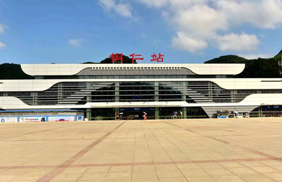 【化學(xué)錨栓】曼卡特植筋膠+化學(xué)錨栓螺桿助力銅玉鐵路即將在今年上半年通車(chē)?yán)? title=