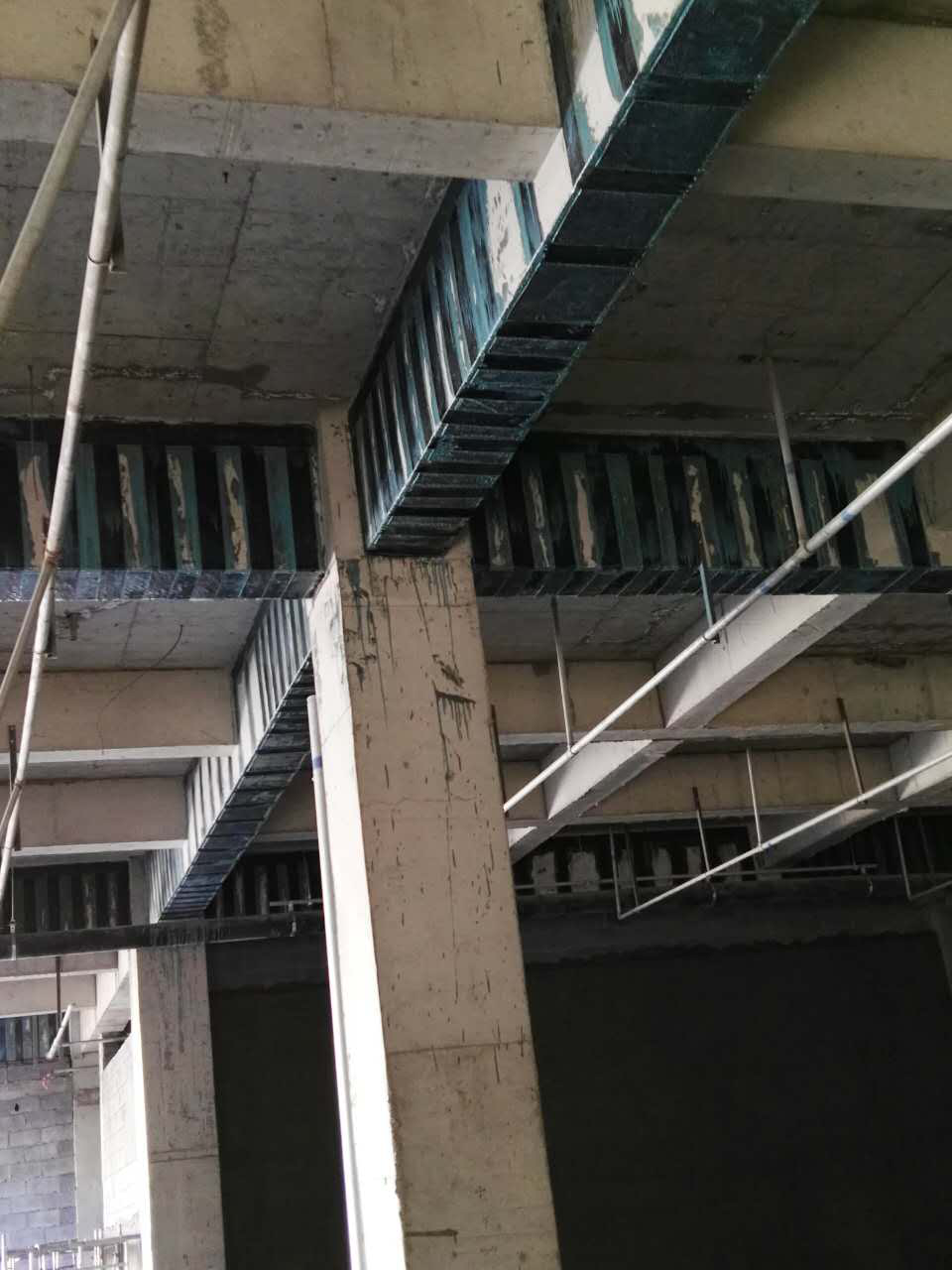 抗震碳纖維布與加固不得不說的故事