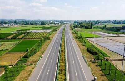 成都大件路十三年前四川固特用的南京曼卡特加固材料：今日案例，明日典范