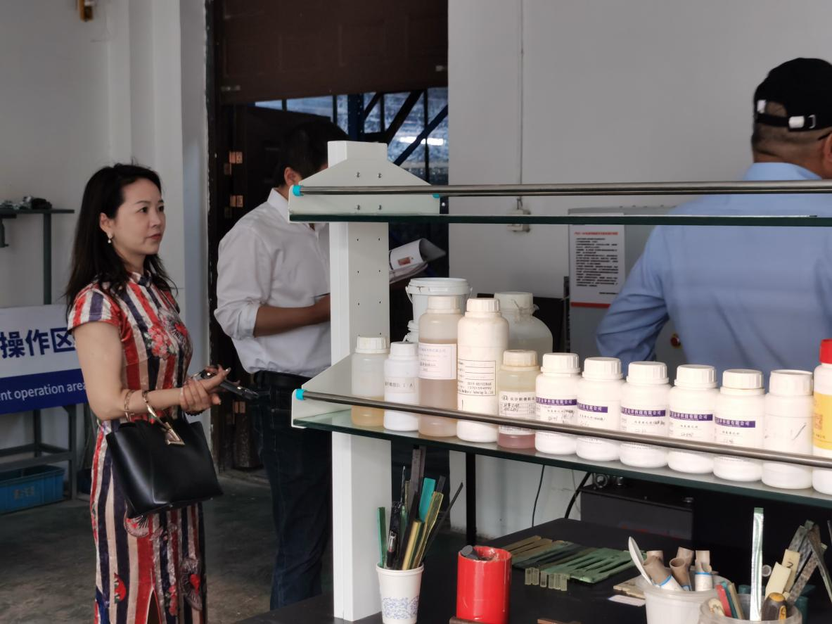 探秘曼卡特產品試驗室，以科技&ldquo;煉金術&rdquo;鑄就基建&ldquo;隱形鎧甲&rdquo;